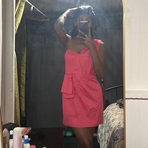 Gorgeous French connection one shoulder bow mini dress